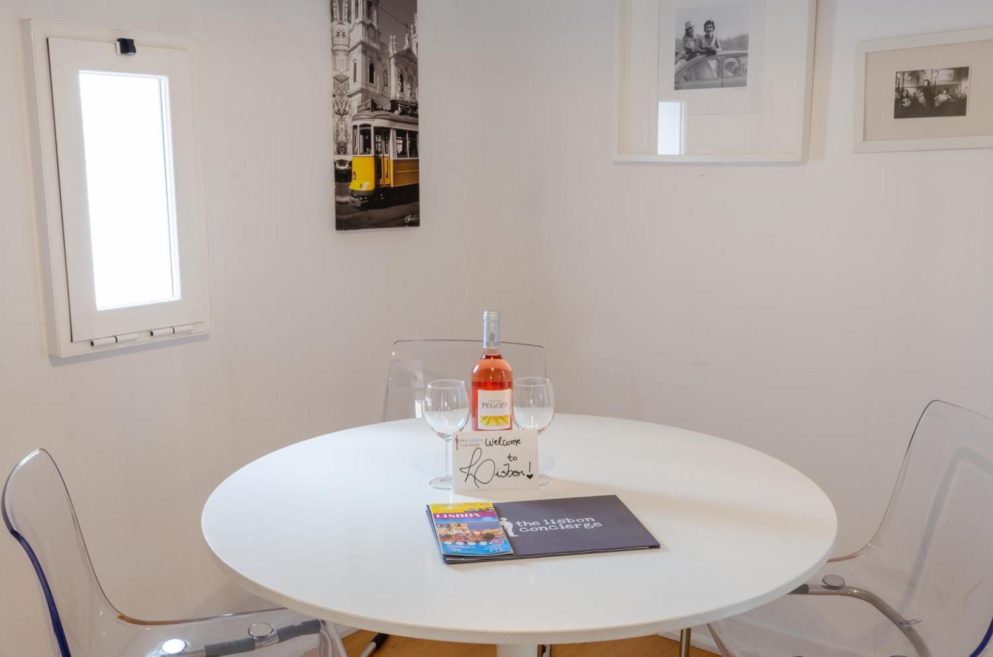 Avenida Roof Apartment Lisbon